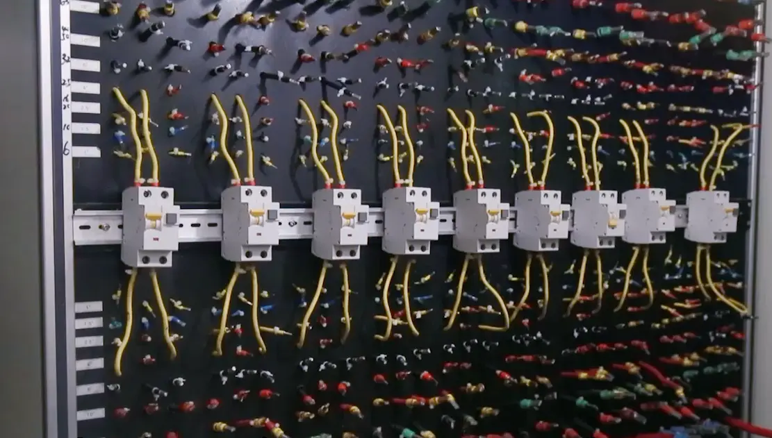 2P 4P Electronic Type RCBO
